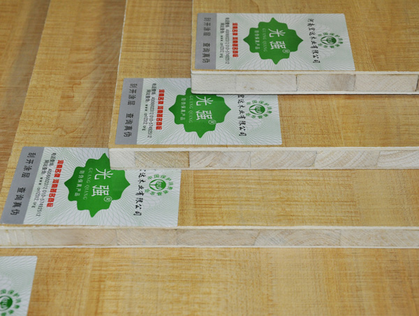 Poplar joinery eco board（527-1）